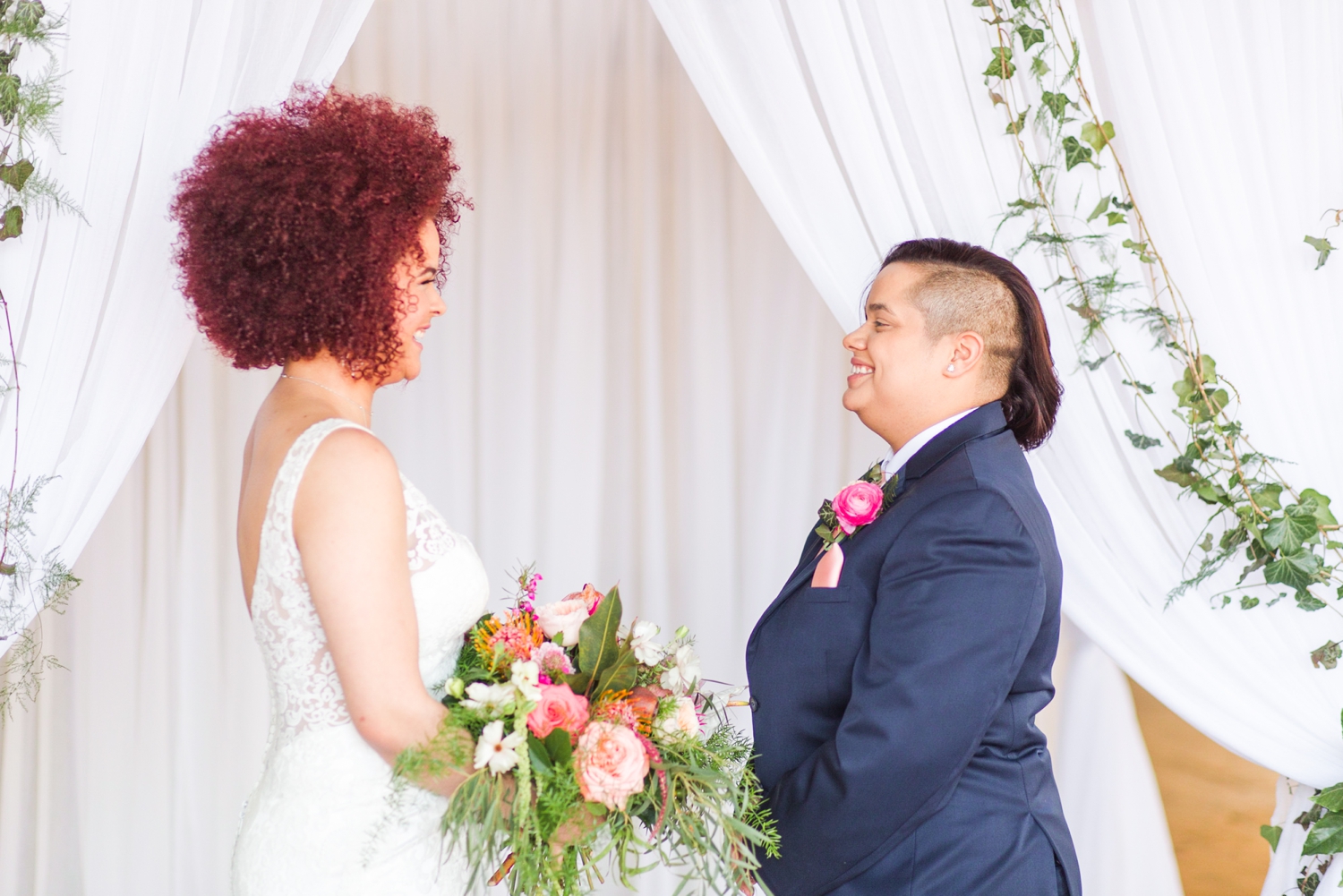 tropical-warehouse-wedding-boathouse-305-knowlton-bridgeport-connecticut-new-york-hawaii-photographer-shaina-lee-photography-photo