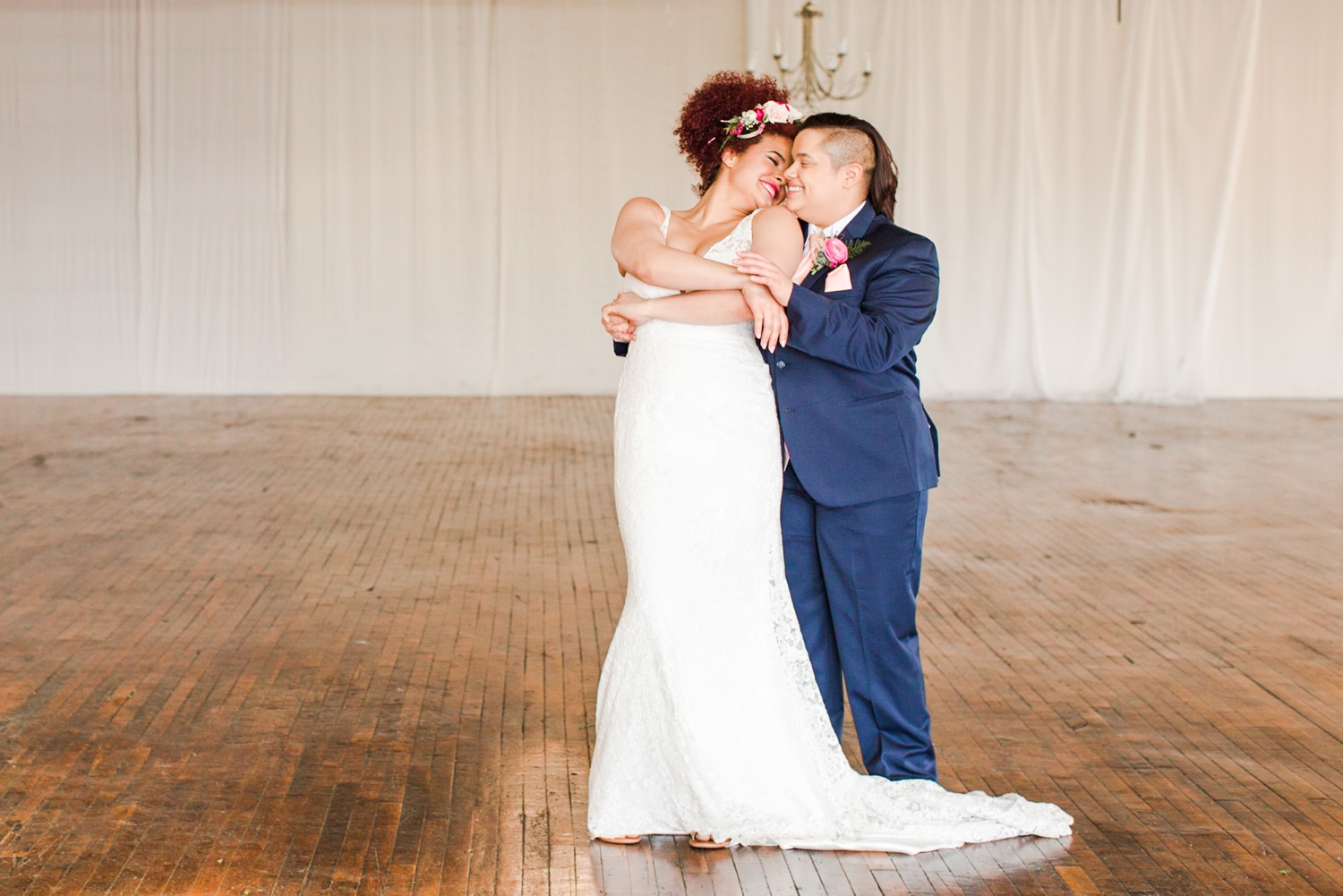 tropical-warehouse-wedding-boathouse-305-knowlton-bridgeport-connecticut-new-york-hawaii-photographer-shaina-lee-photography-photo