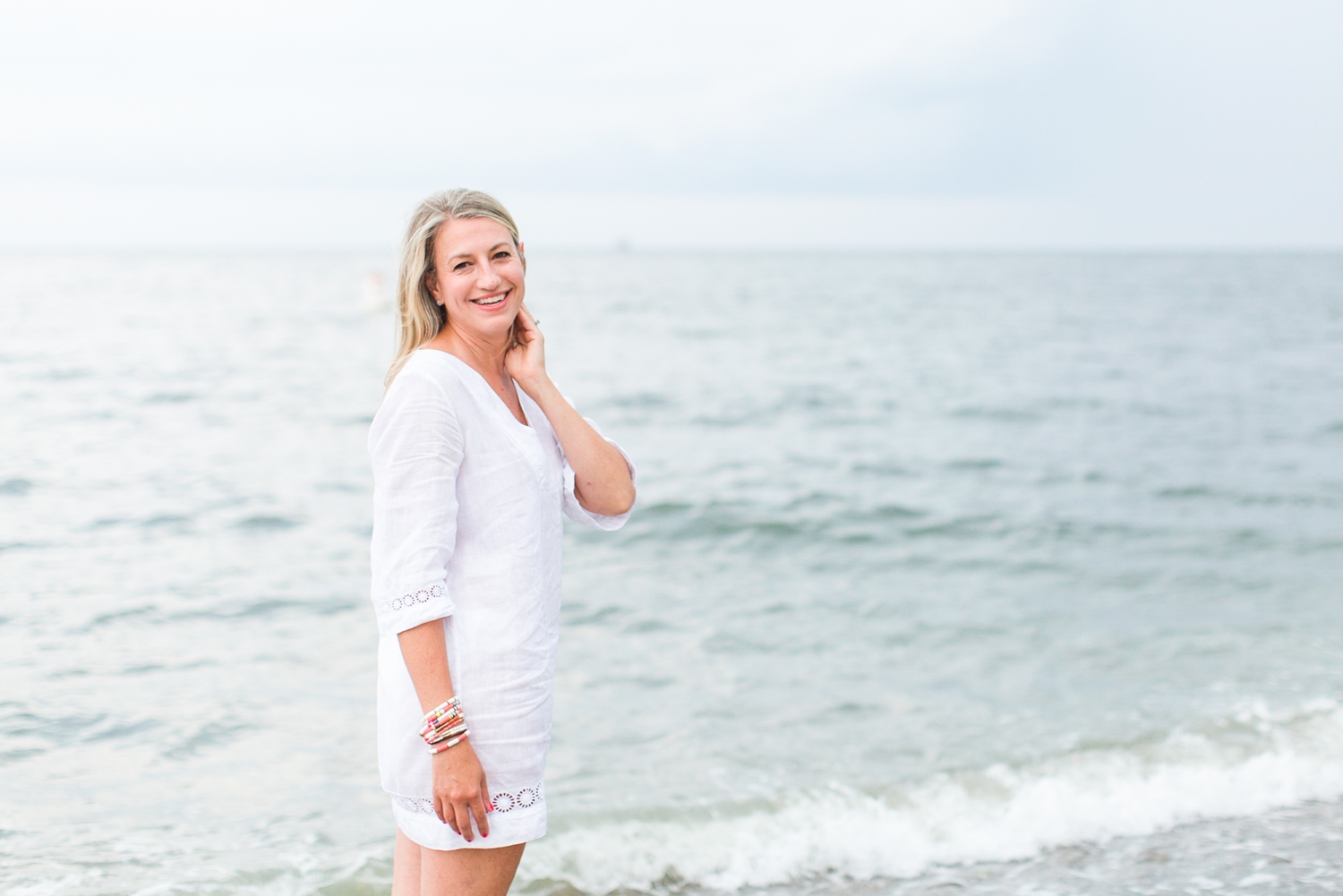 https://www.shainaleephotography.com/blog/lifestyle-headshots-the-pink-orange-jennings-beach-fairfield-connecticut-top-ct-nyc-wedding-engagement-photographer