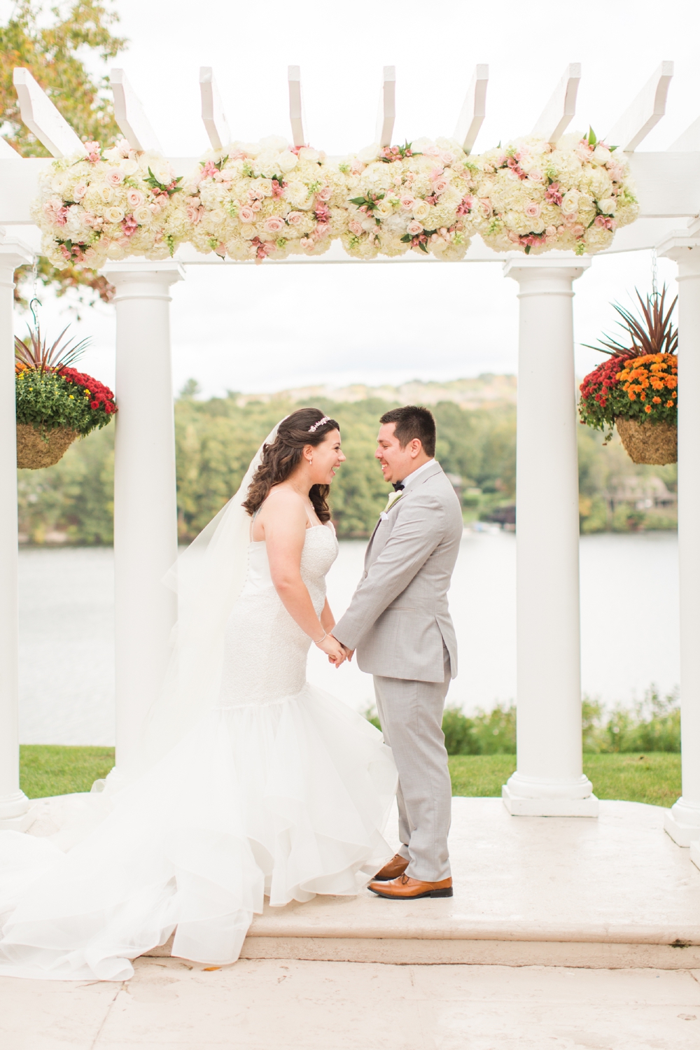 the-waterview-wedding-monroe-connecticut-westchester-nyc-engagement-photographer-shaina-lee-photography-photo