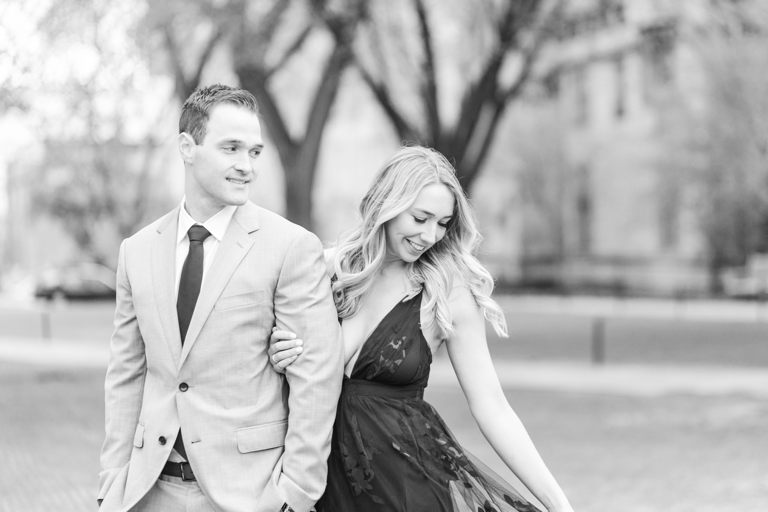 sterling-library-yale-university-engagement-session-new-haven-connecticut-wedding-photographer-andrea-chris-shaina-lee-photography-photo