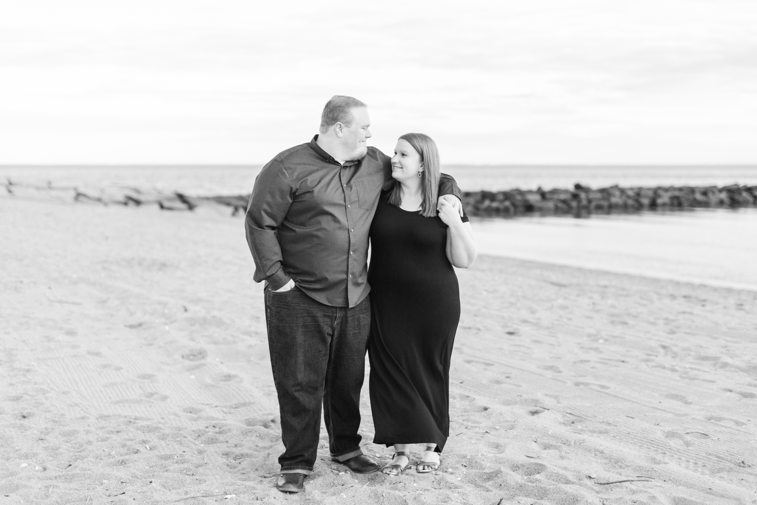 hammonasset-beach-engagement-session-madison-connecticut-wedding-photographer-shaina-lee-photography-photo