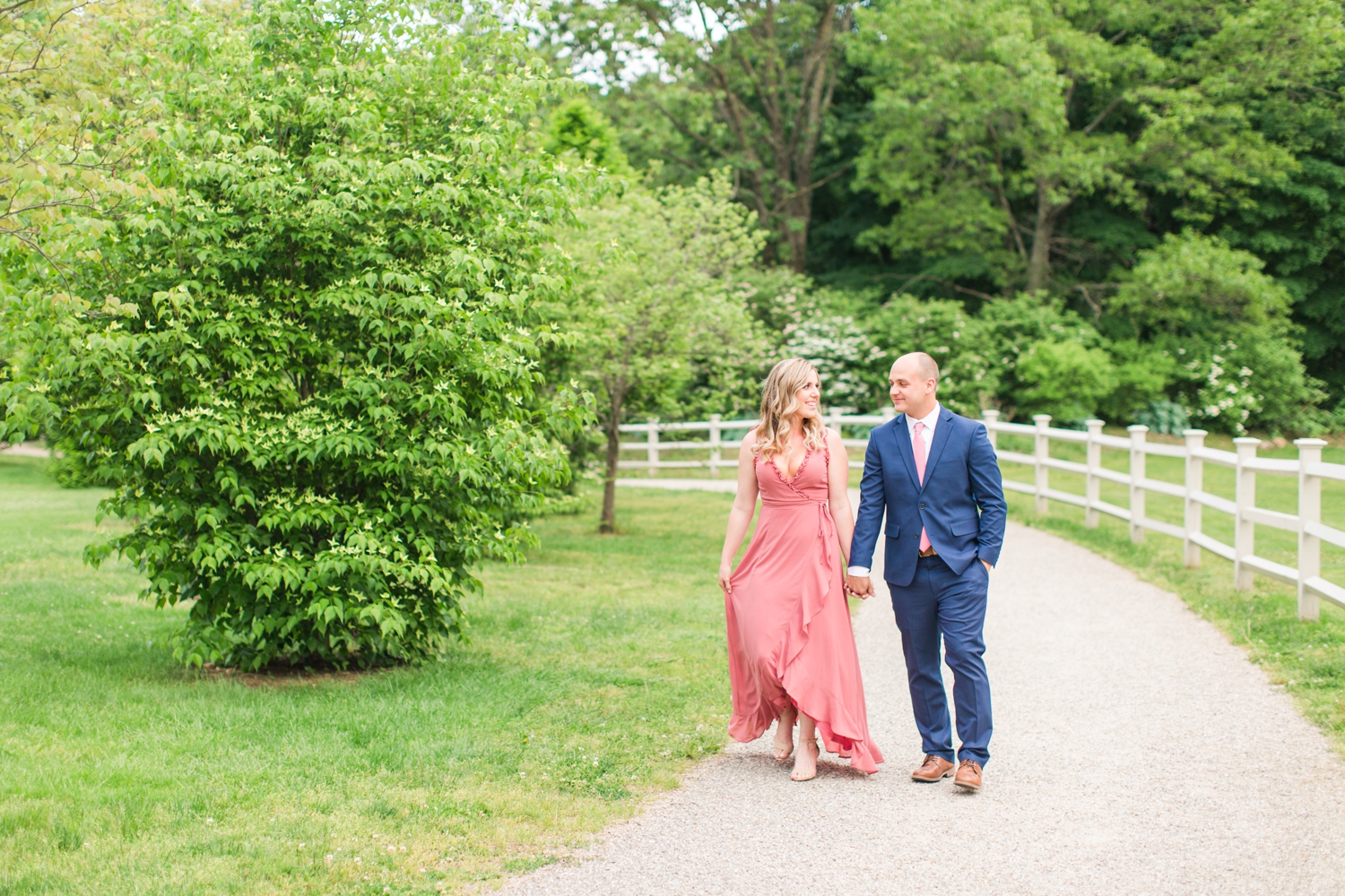 gallaher-mansion-cranbury-park-engagement-session-norwalk-connecticut-wedding-photographer-shaina-lee-photography-photo