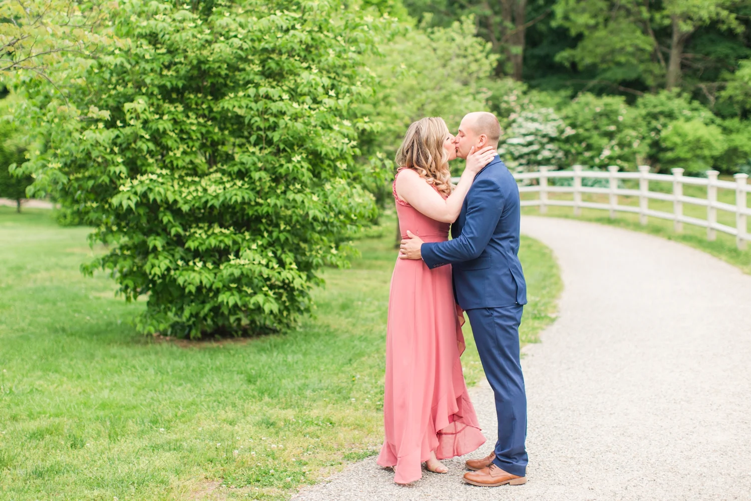 gallaher-mansion-cranbury-park-engagement-session-norwalk-connecticut-wedding-photographer-shaina-lee-photography-photo