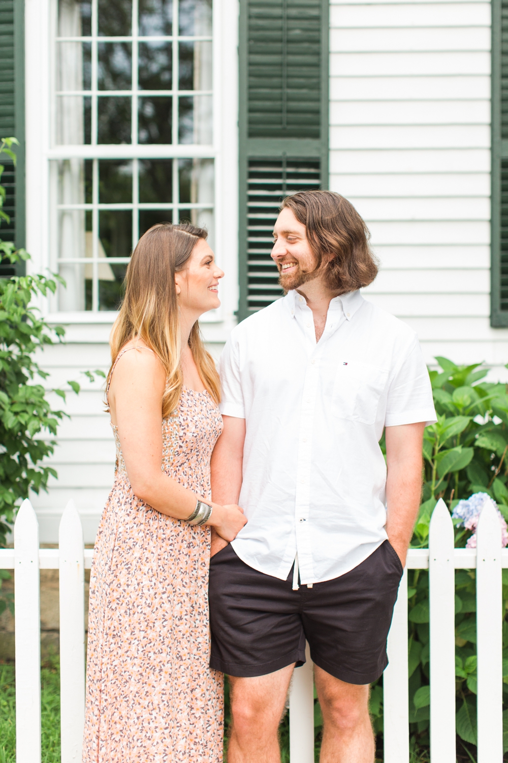 guilford-town-green-engagement-session-connecticut-wedding-photographer-shaina-lee-photography-photo