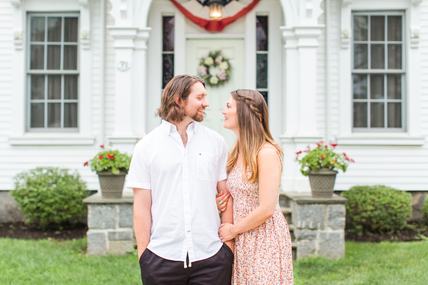 guilford-town-green-engagement-session-connecticut-wedding-photographer-shaina-lee-photography-photo