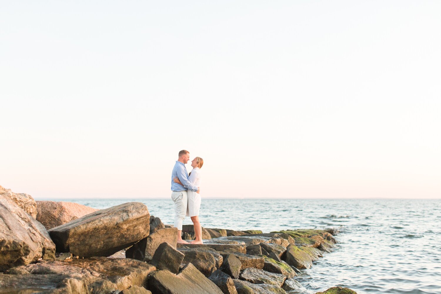 sasco-beach-engagement-session-fairfield-connecticut-wedding-photographer-shaina-lee-photography-photo