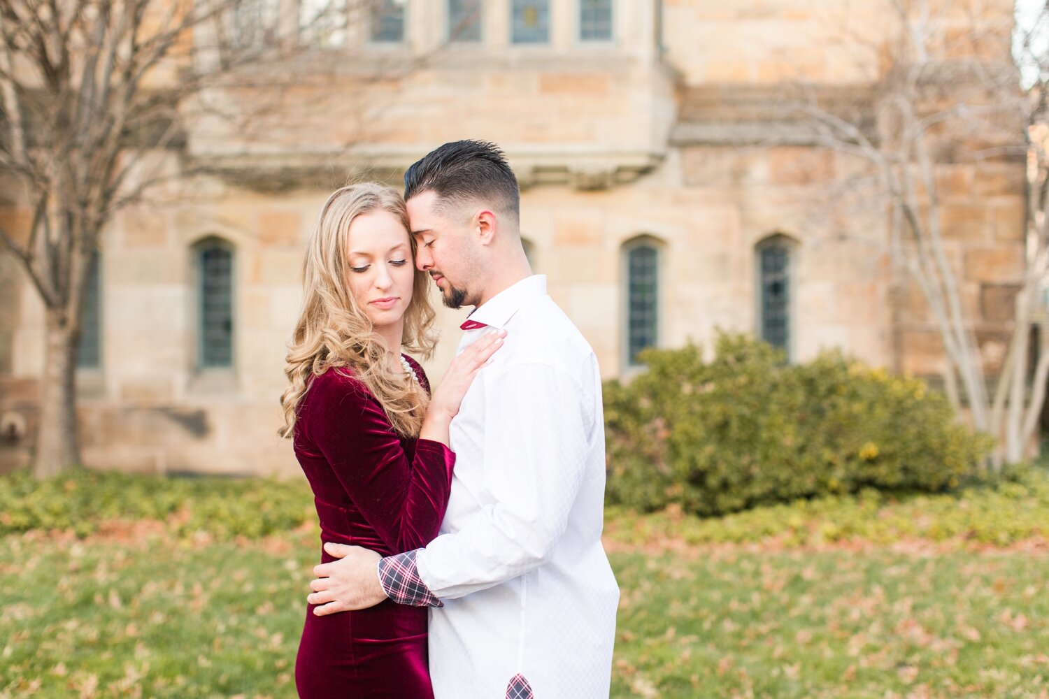 yale-university-engagement-session-new-haven-connecticut-wedding-photographer-christine-brett-shaina-lee-photography-photo