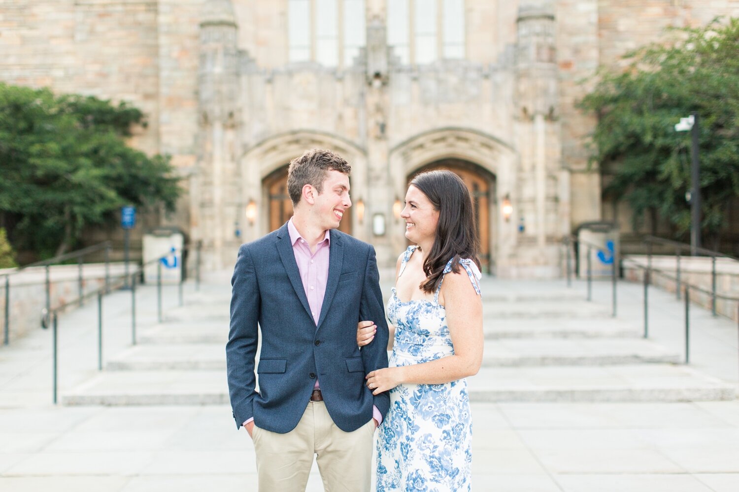 yale-university-engagement-session-new-haven-connecticut-wedding-photographer-maggie-george-shaina-lee-photography-photo