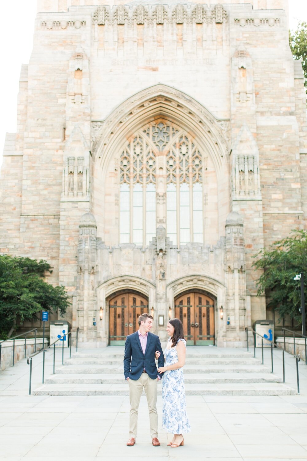 yale-university-engagement-session-new-haven-connecticut-wedding-photographer-maggie-george-shaina-lee-photography-photo