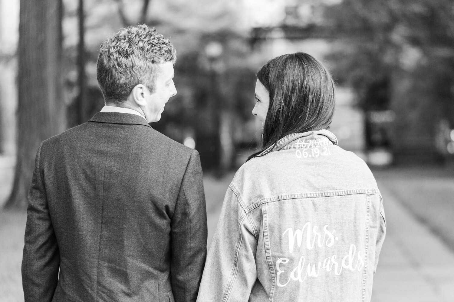 yale-university-engagement-session-new-haven-connecticut-wedding-photographer-maggie-george-shaina-lee-photography-photo