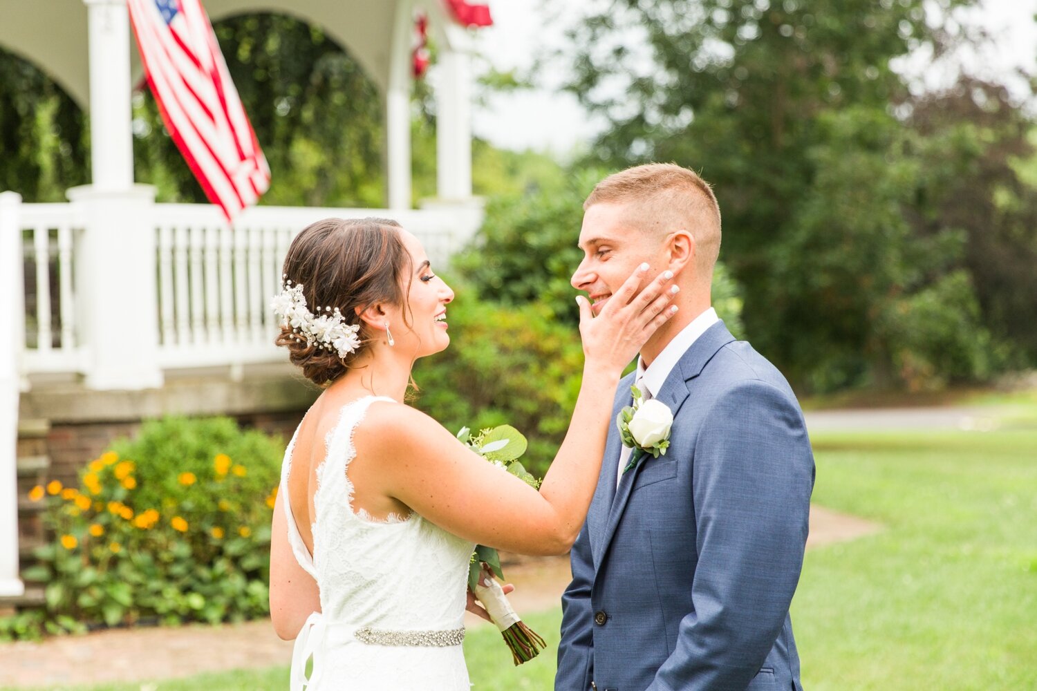 intimate-town-green-micro-wedding-monroe-connecticut-photographer-shaina-lee-photography-photo