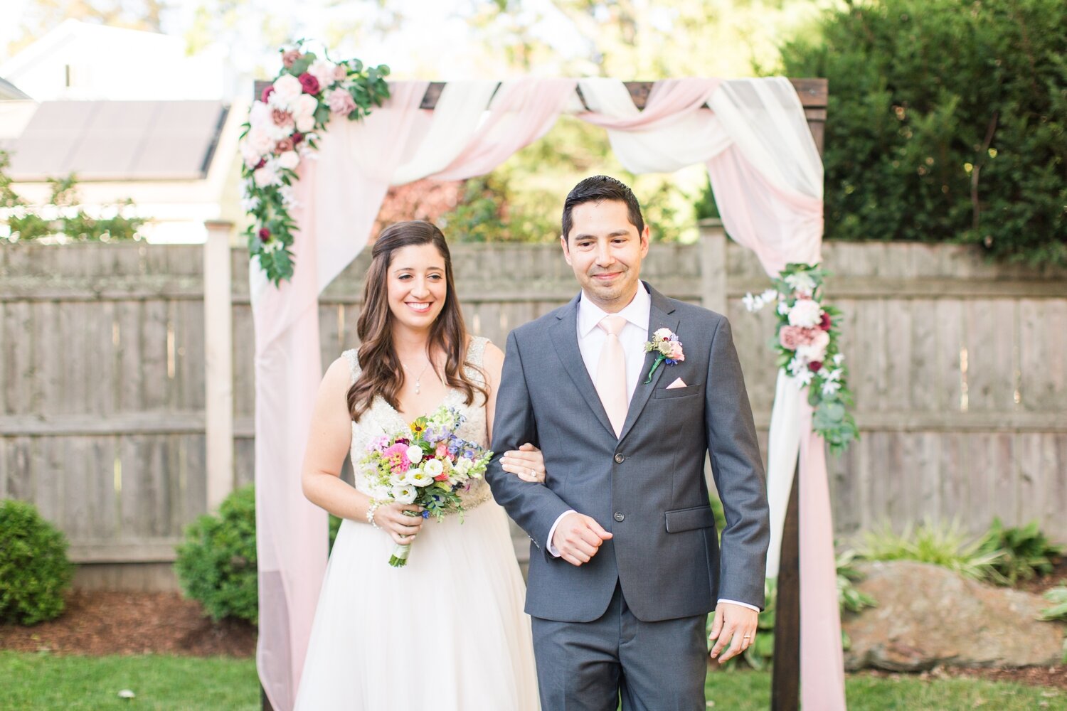 intimate-backyard-coastal-wedding-fairfield-connecticut-photographer-shaina-lee-photography-photo