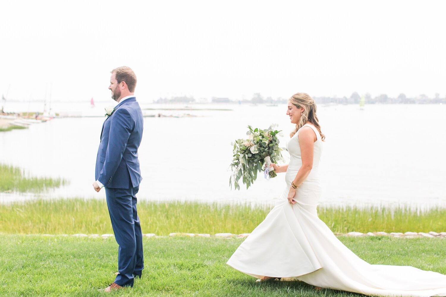 the-inn-at-longshore-intimate-wedding-westport-connecticut-photographer-laura-mike-shaina-lee-photography-photo