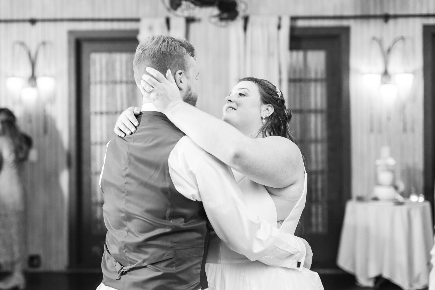 delamar-southport-artisan-restuarant-wedding-fairfield-connecticut-photographer-shaina-lee-photography-photo