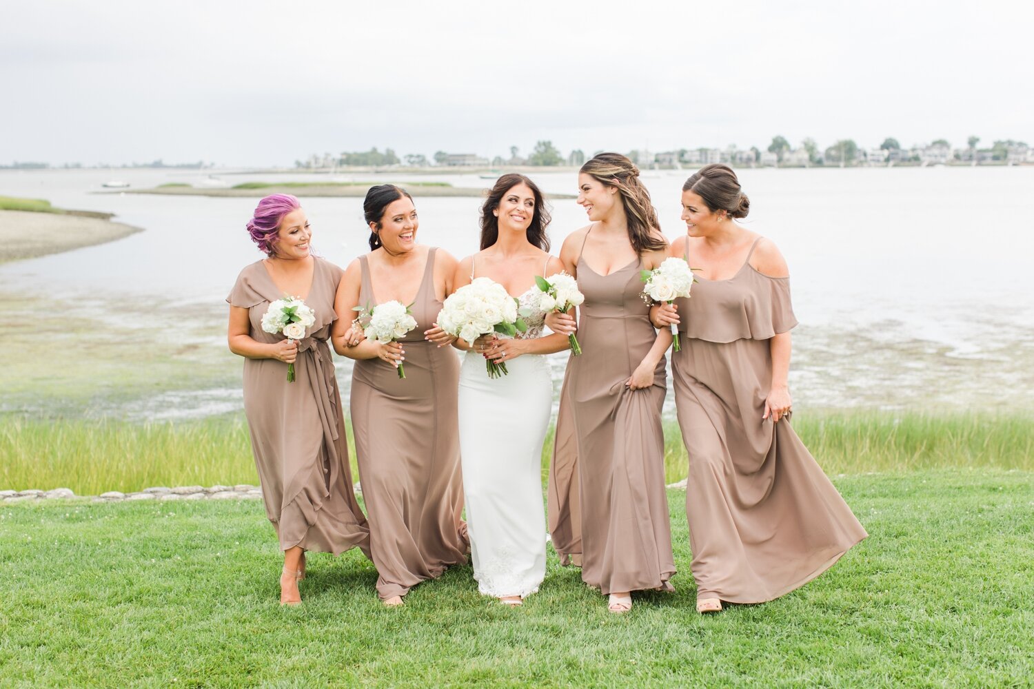 modern-summer-wedding-inn-at-longshore-westport-connecticut-photographer-shaina-lee-photography