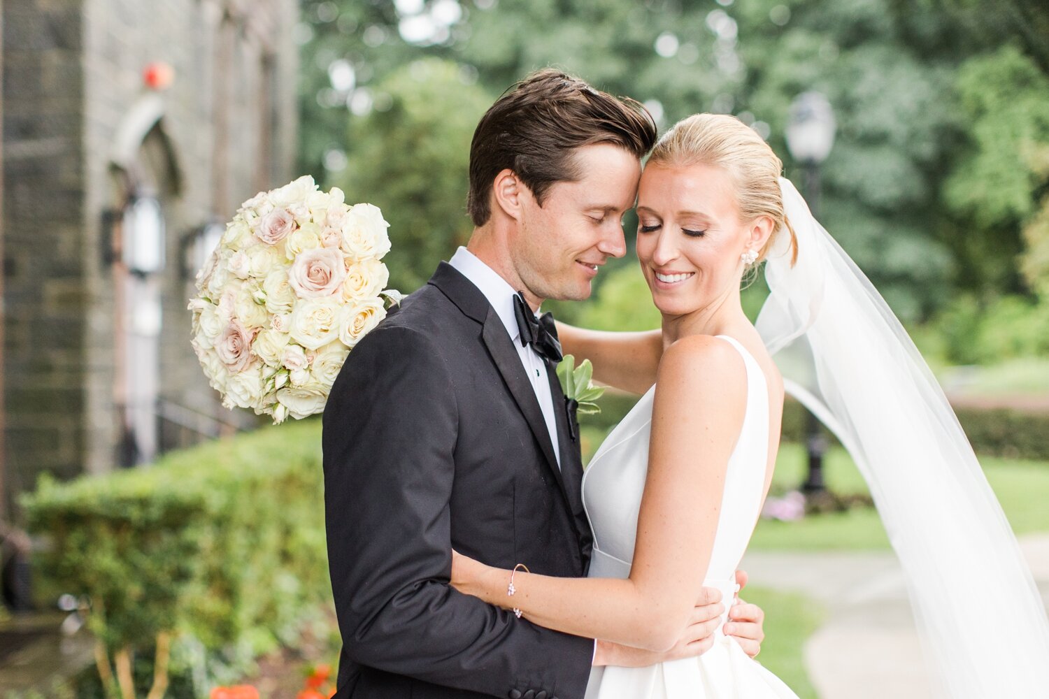 classic-black-tie-wedding-whitby-castle-rye-new-york-photographer-shaina-lee-photography