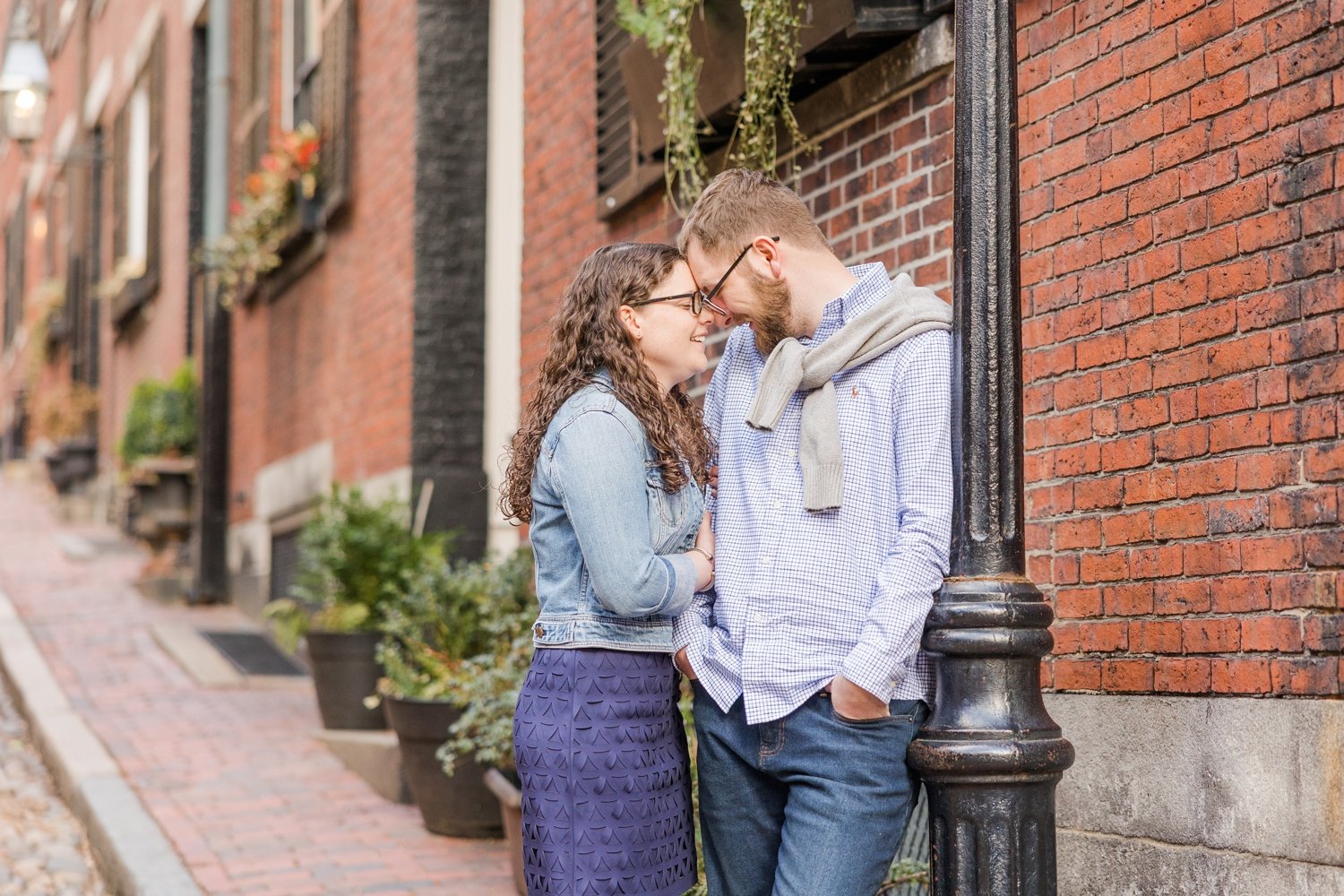 beacon-hill-engagement-session-boston-massachusetts-wedding-photographer-shaina-lee-photography