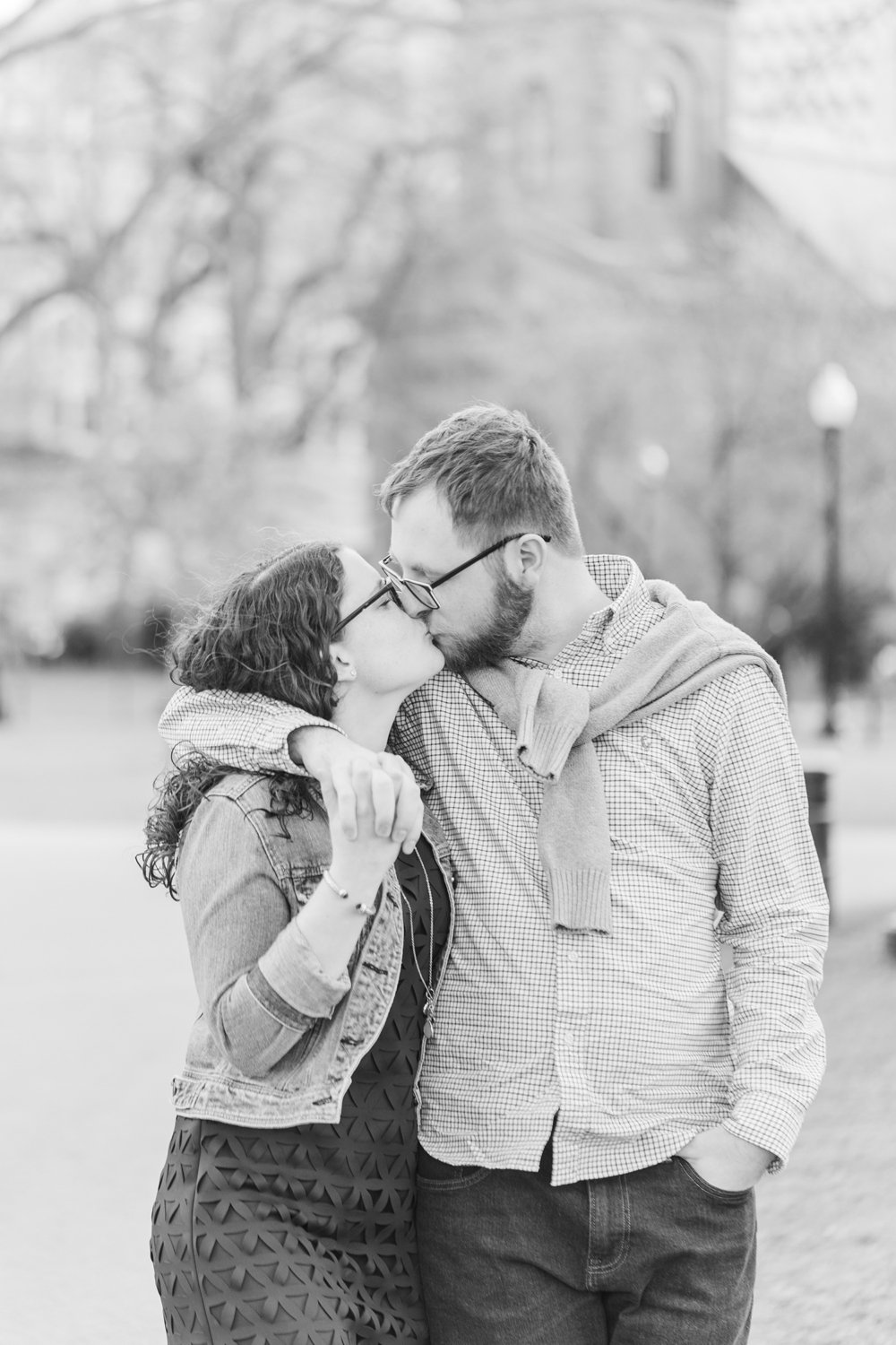 beacon-hill-engagement-session-boston-massachusetts-wedding-photographer-shaina-lee-photography