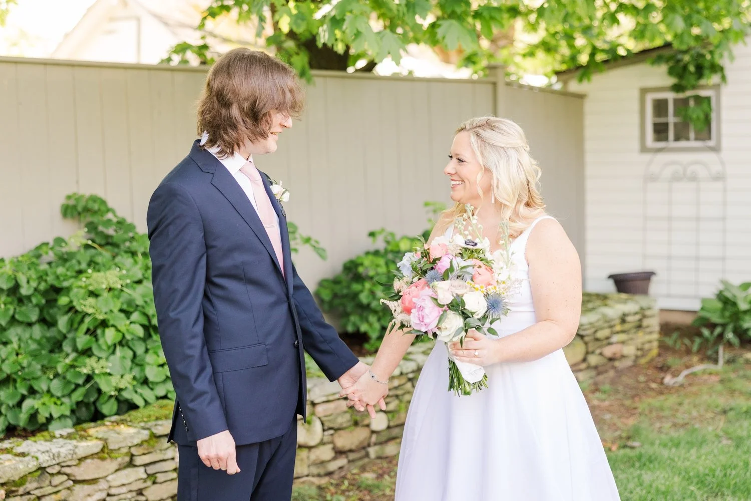colorful-guilford-yacht-club-wedding-connecticut-photographer-shaina-lee-photography
