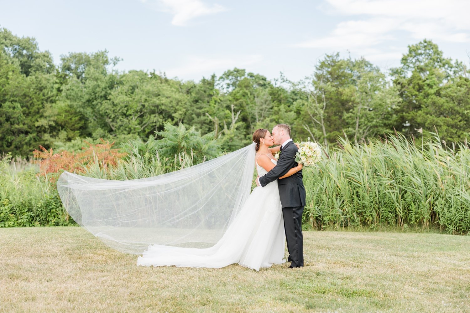 classic-new-england-wedding-guilford-yacht-club-connecticut-photographer-shaina-lee-photography