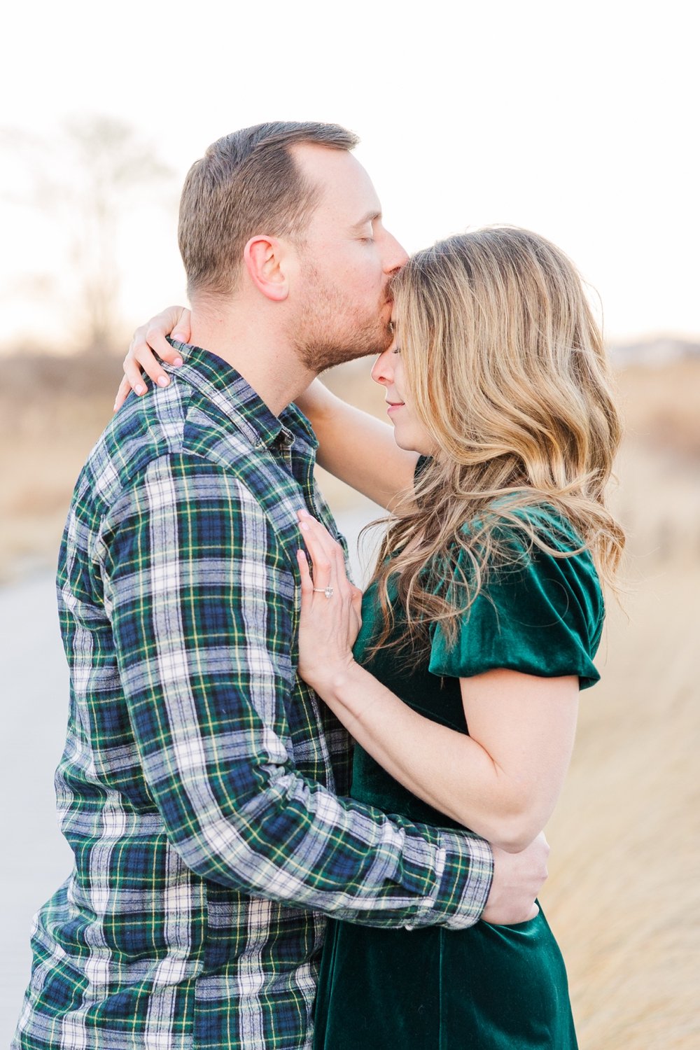 winter-coastal-engagement-session-walnut-beach-milford-connecticut-wedding-photographer-shaina-lee-photography