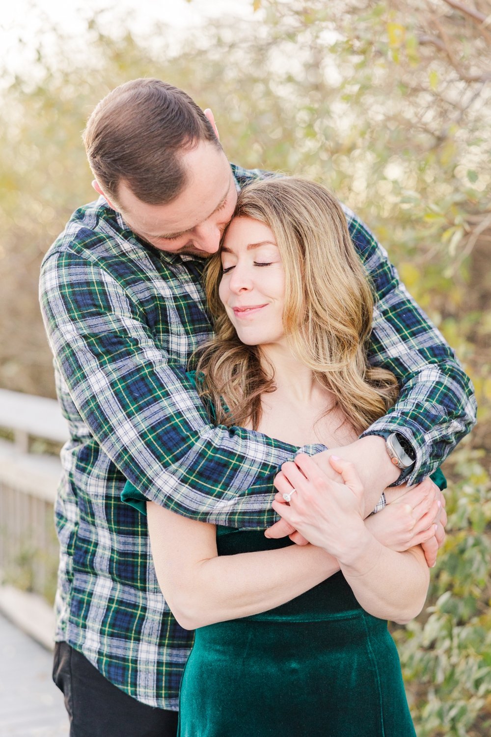 winter-coastal-engagement-session-walnut-beach-milford-connecticut-wedding-photographer-shaina-lee-photography