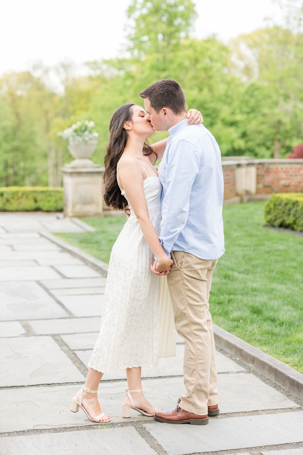 spring-engagement-session-waveny-park-new-canaan-connecticut-wedding-photographer-shaina-lee-photography