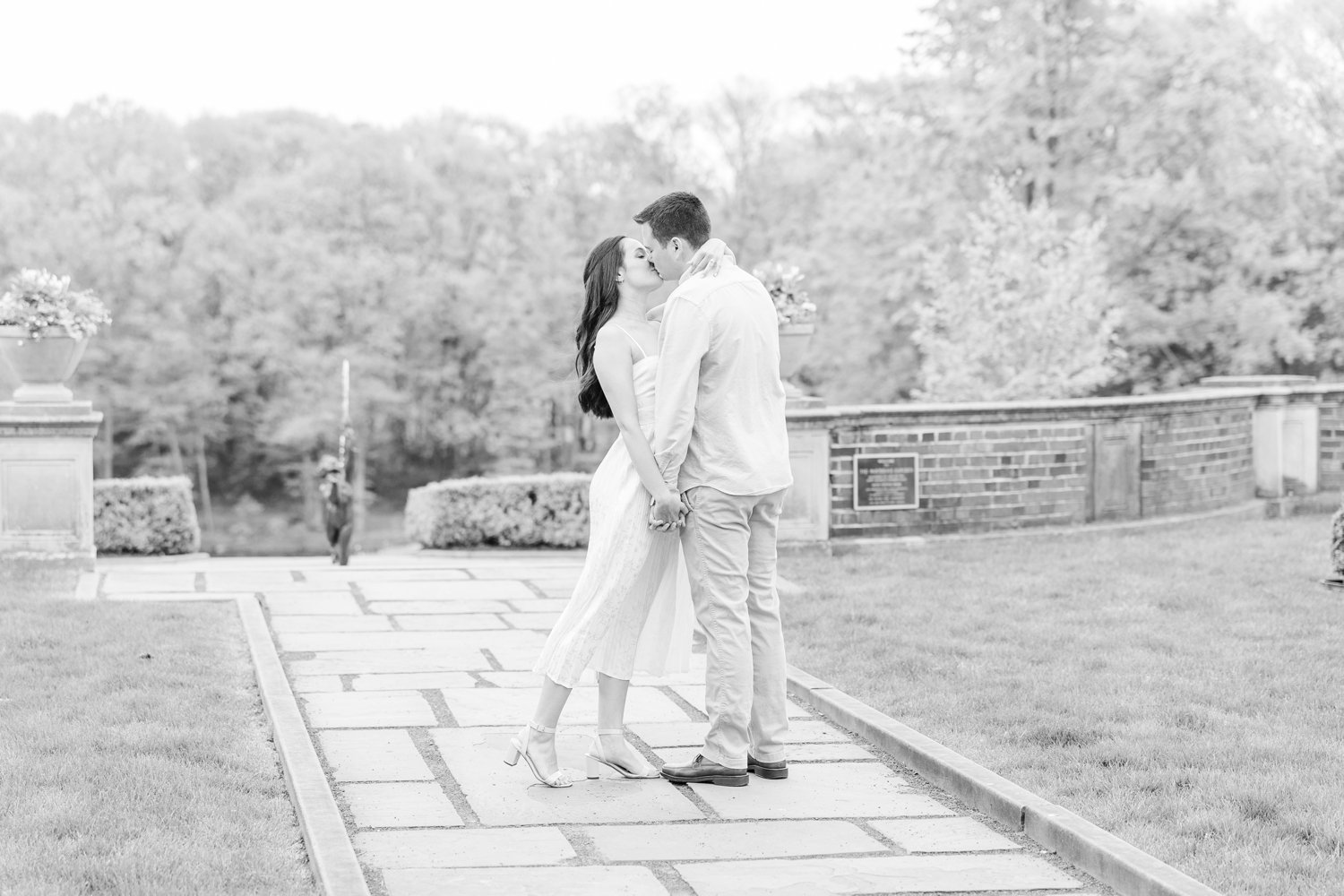 spring-engagement-session-waveny-park-new-canaan-connecticut-wedding-photographer-shaina-lee-photography