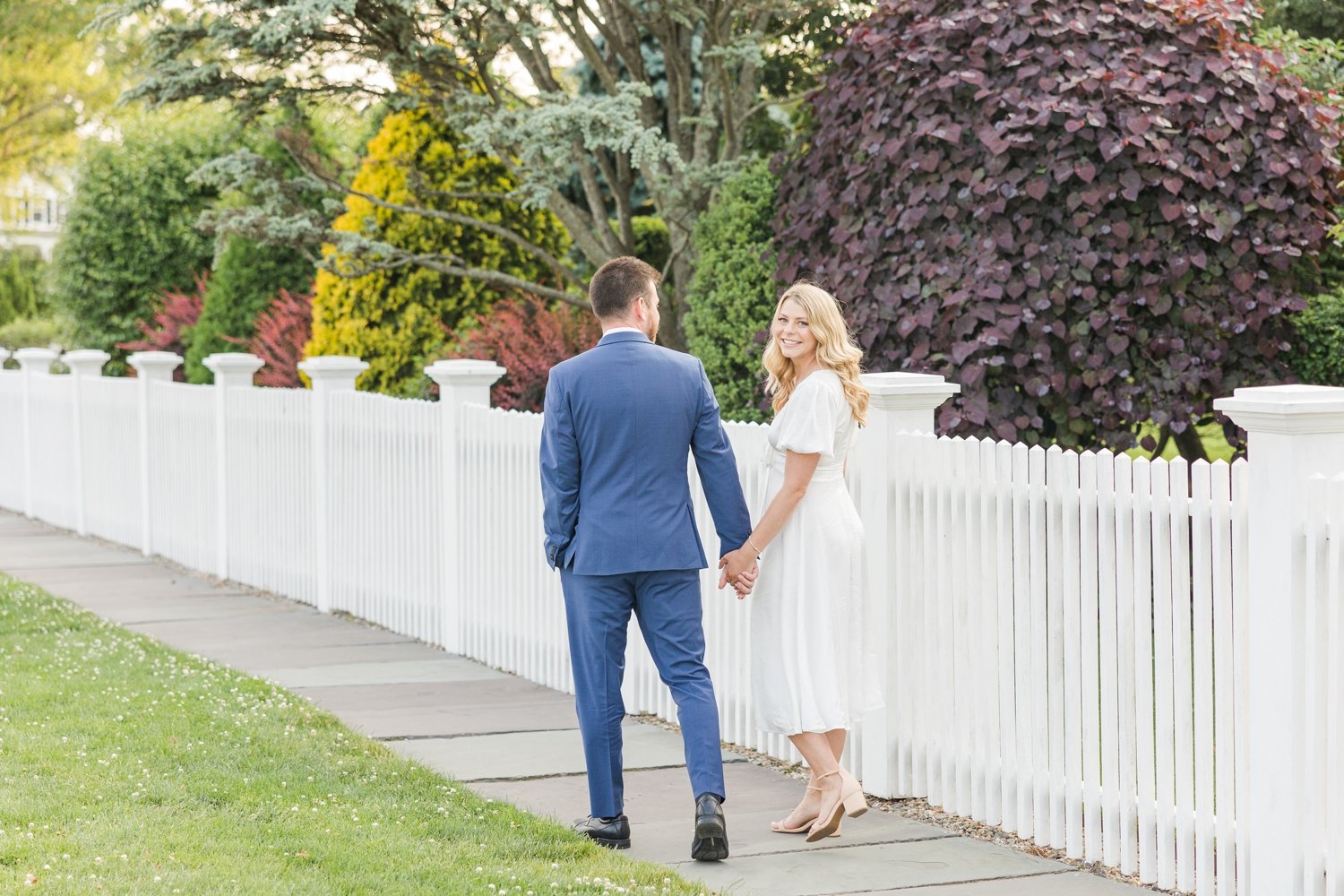 southport-harbor-spring-engagement-session-fairfield-connecticut-wedding-photographer-shaina-lee-photography