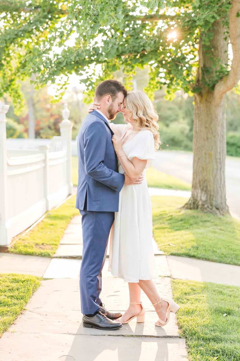 southport-harbor-spring-engagement-session-fairfield-connecticut-wedding-photographer-shaina-lee-photography