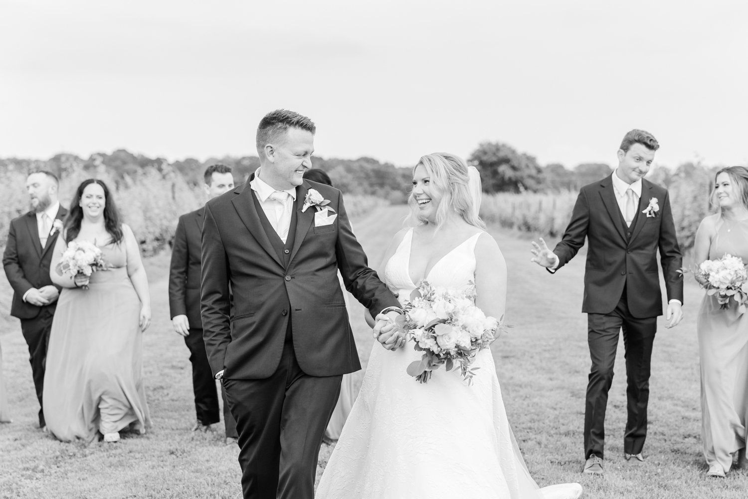 saltwater-farm-vineyard-wedding-stonington-connecticut-photographer-shaina-lee-photography