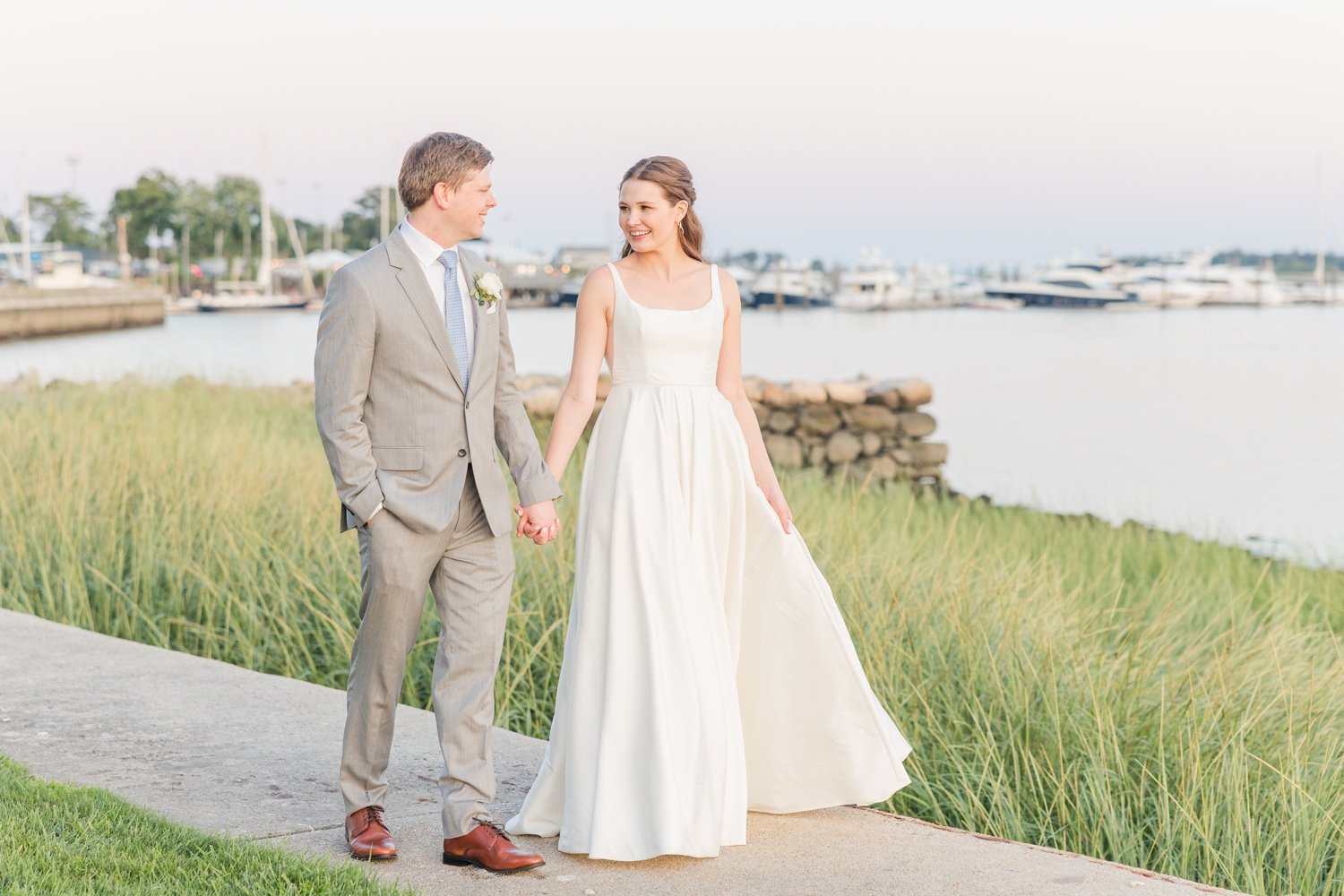 hydrangea-inspired-coastal-summer-wedding-norwalk-connecticut-photographer-shaina-lee-photography