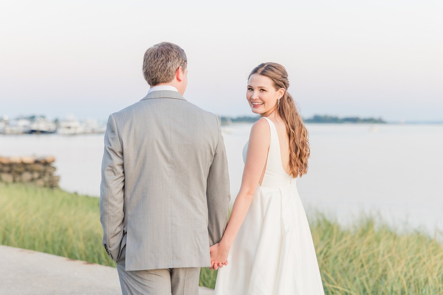 hydrangea-inspired-coastal-summer-wedding-norwalk-connecticut-photographer-shaina-lee-photography