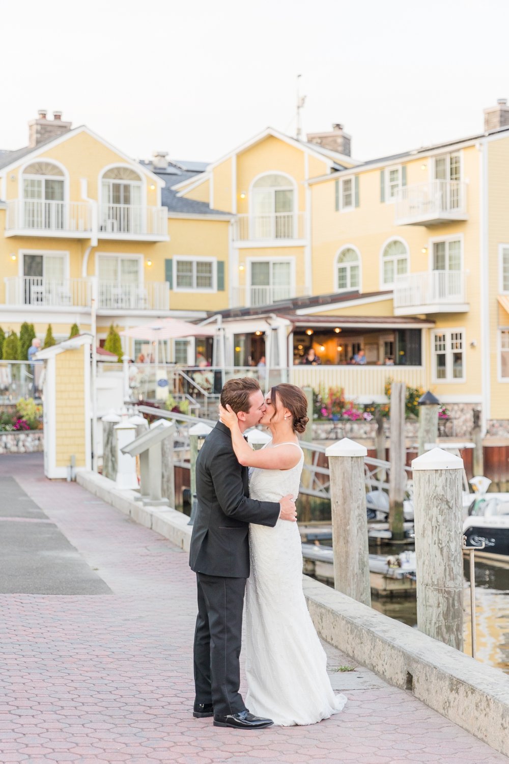 saybrook-point-resort-marina-wedding-old-saybrook-connecticut-photographer-shaina-lee-photography