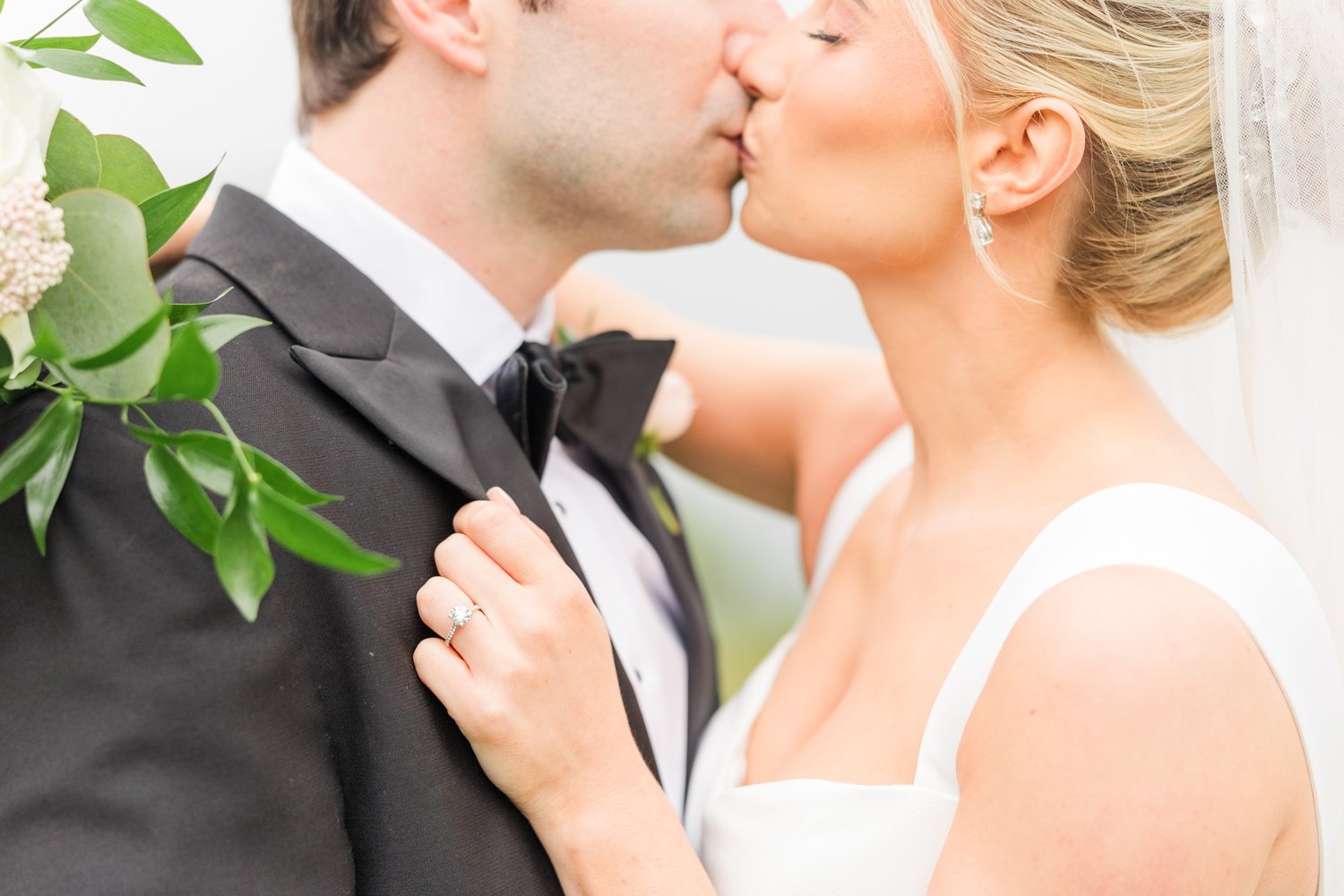 classic-new-england-wedding-the-inn-at-longshore-westport-connecticut-photographer-shaina-lee-photography