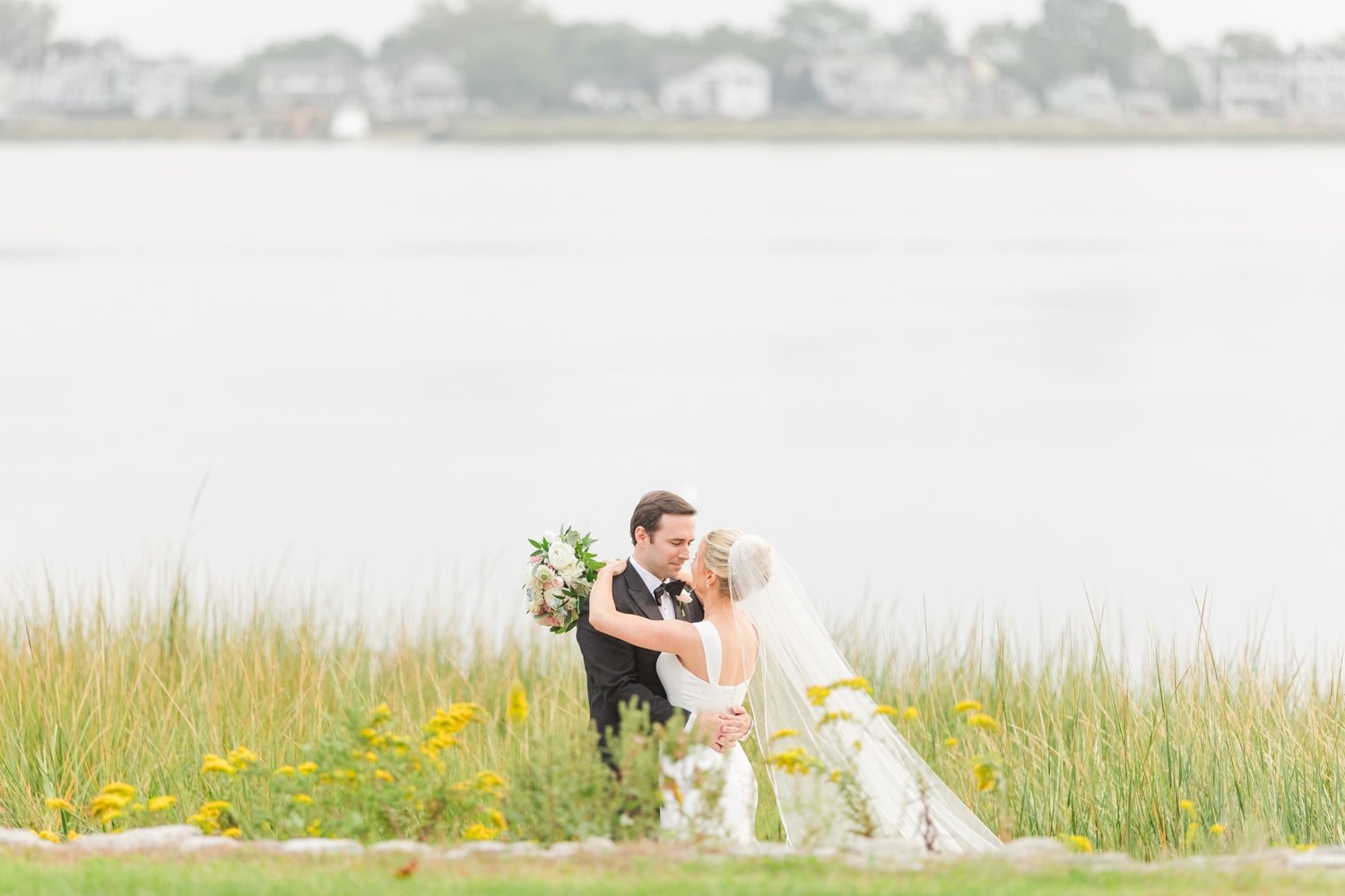 classic-new-england-wedding-the-inn-at-longshore-westport-connecticut-photographer-shaina-lee-photography