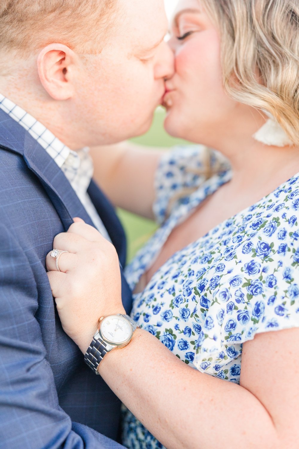 fall-engagement-session-eolia-mansion-waterford-connecticut-photographer-shaina-lee-photography