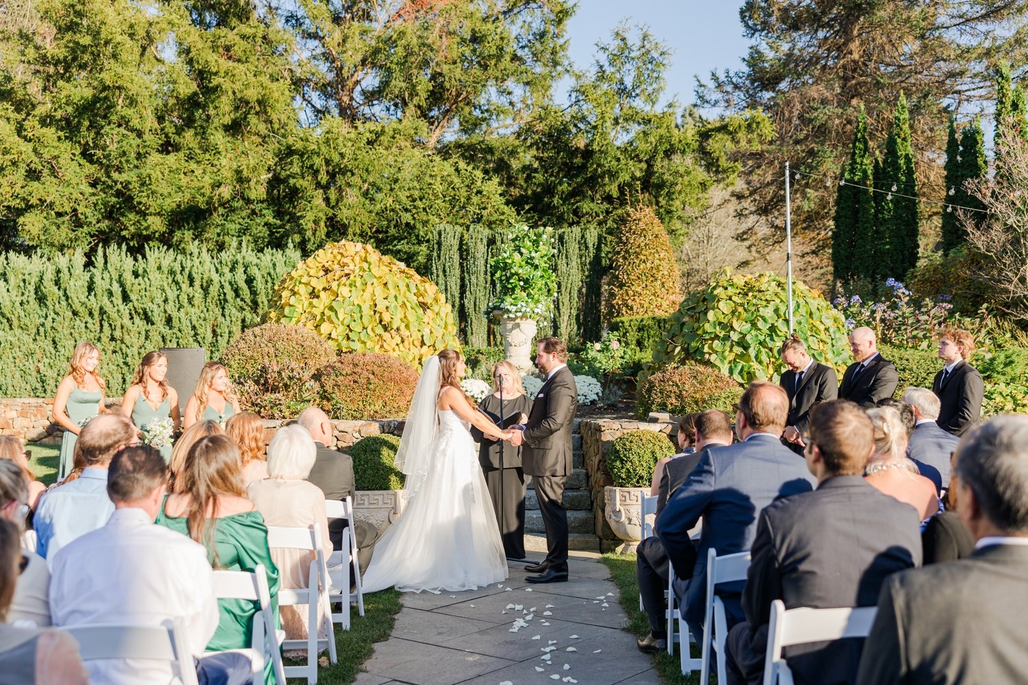 the-whittemore-vyne-restaurant-wedding-middlebury-connecticut-photographer-shaina-lee-photography