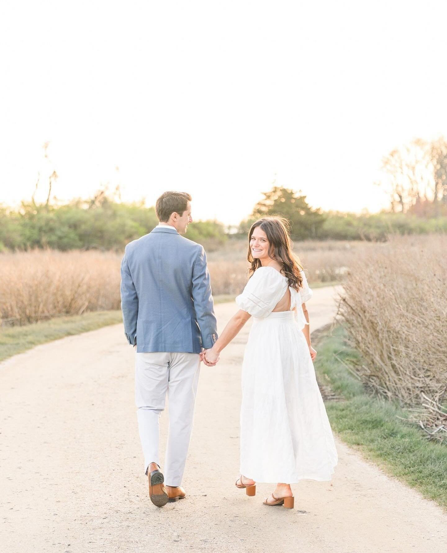 We had the most beautiful golden hour for Annie and Mike&rsquo;s engagement session this week &mdash; just look at that glow!  These two are getting married next June and we simply cannot wait to have the chance to photograph their sweet love again.⁠
