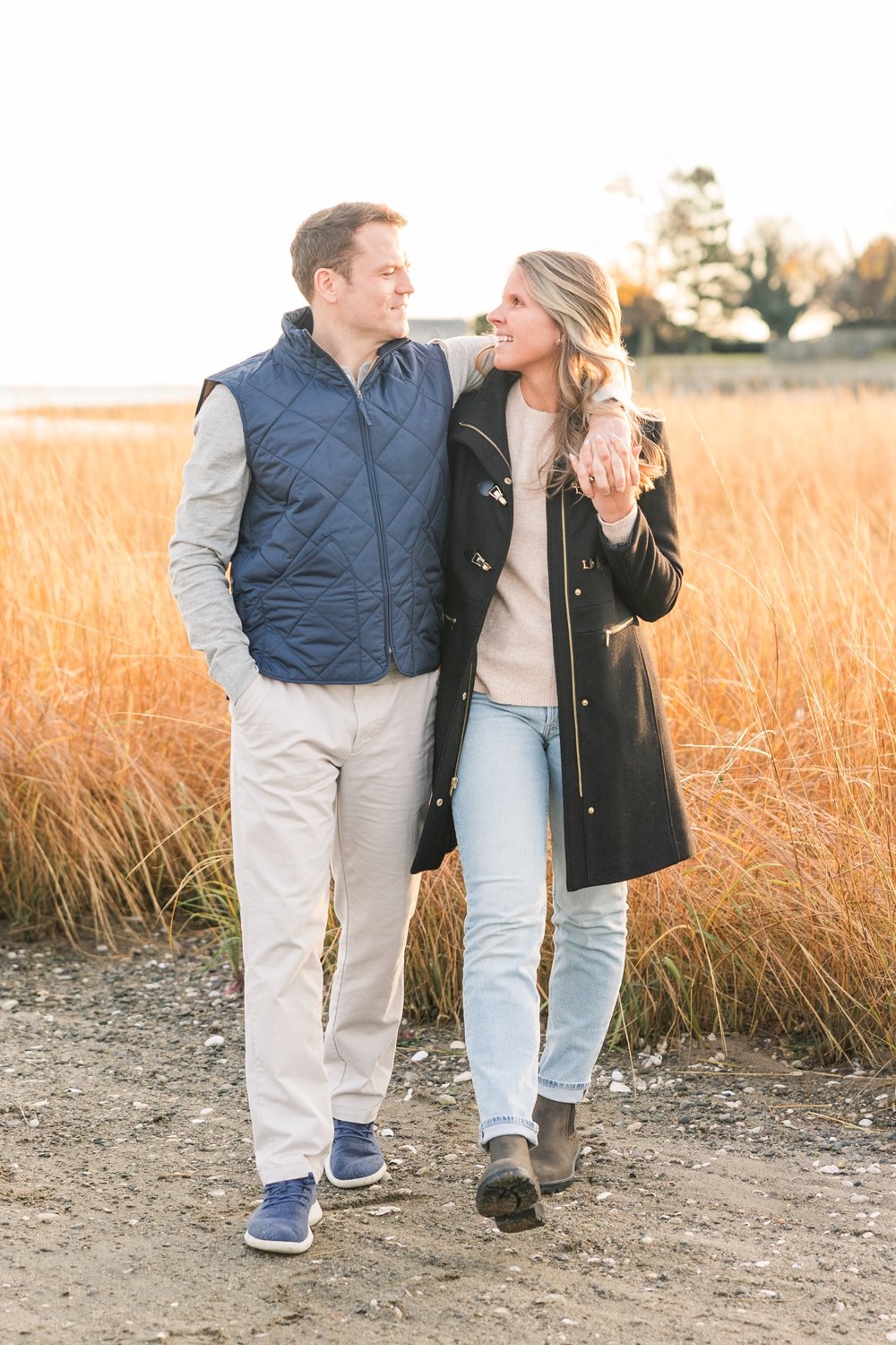 southport-beach-engagement-session-fairfield-connecticut-wedding-photographer-shaina-lee-photography