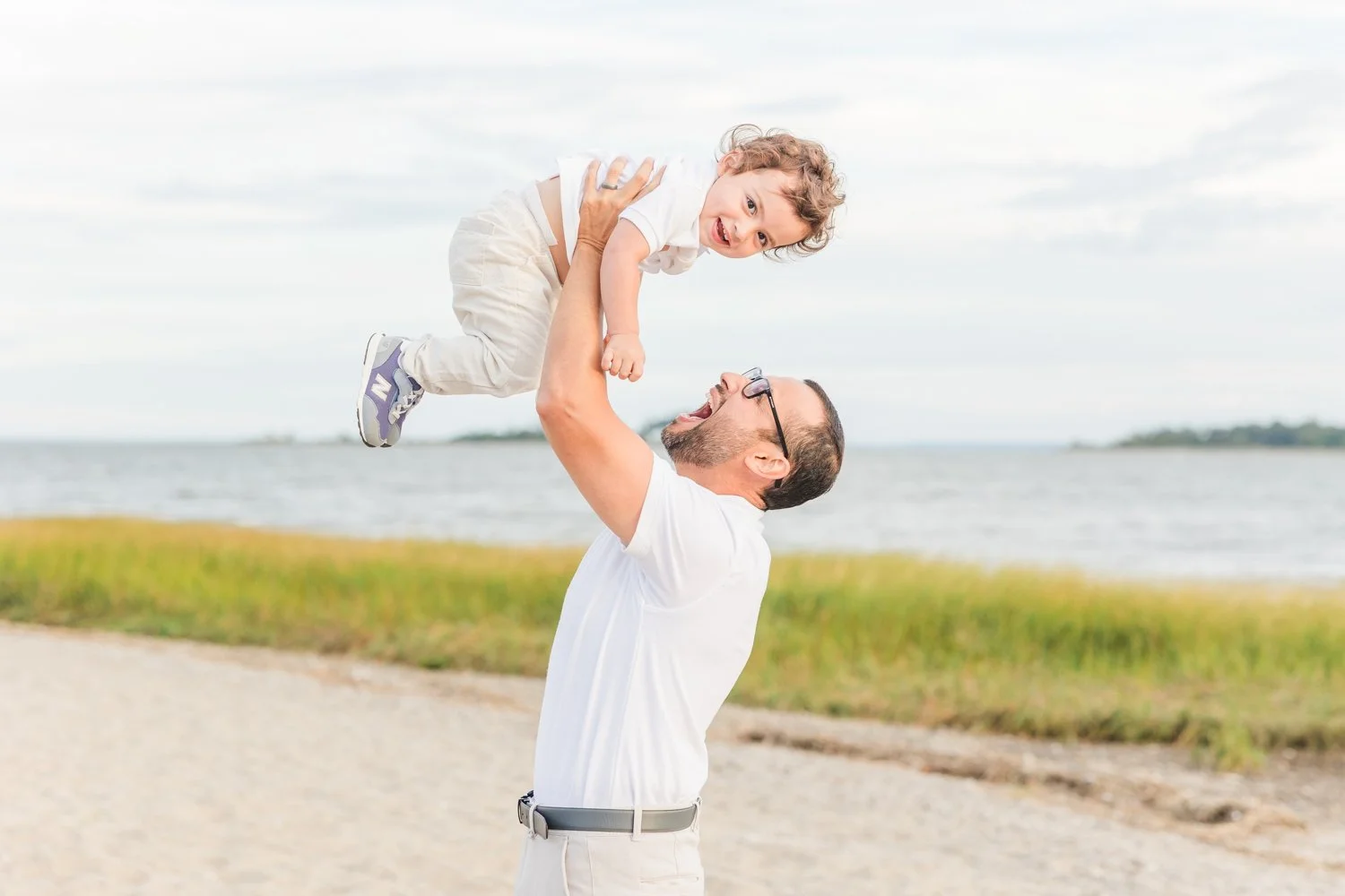 calf-pasture-beach-family-session-norwalk-connecticut-photographer-shaina-lee-photography