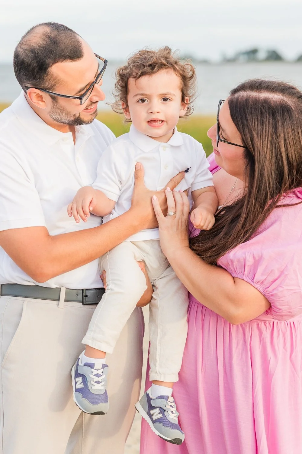 calf-pasture-beach-family-session-norwalk-connecticut-photographer-shaina-lee-photography