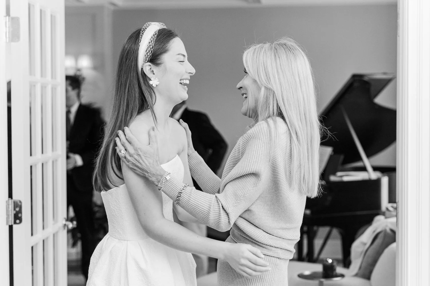 intimate-winter-wedding-new-canaan-connecticut-photographer-shaina-lee-photography