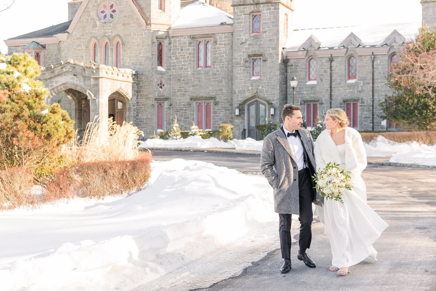 winter-wedding-whitby-castle-rye-new-york-photographer-shaina-lee-photography