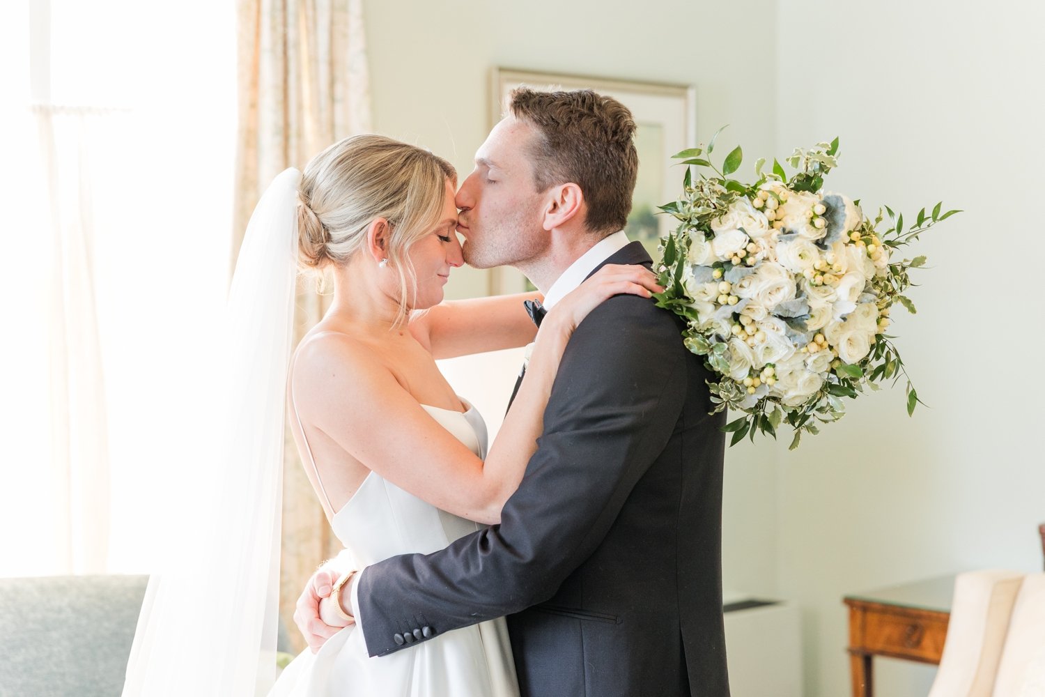 winter-wedding-whitby-castle-rye-new-york-photographer-shaina-lee-photography