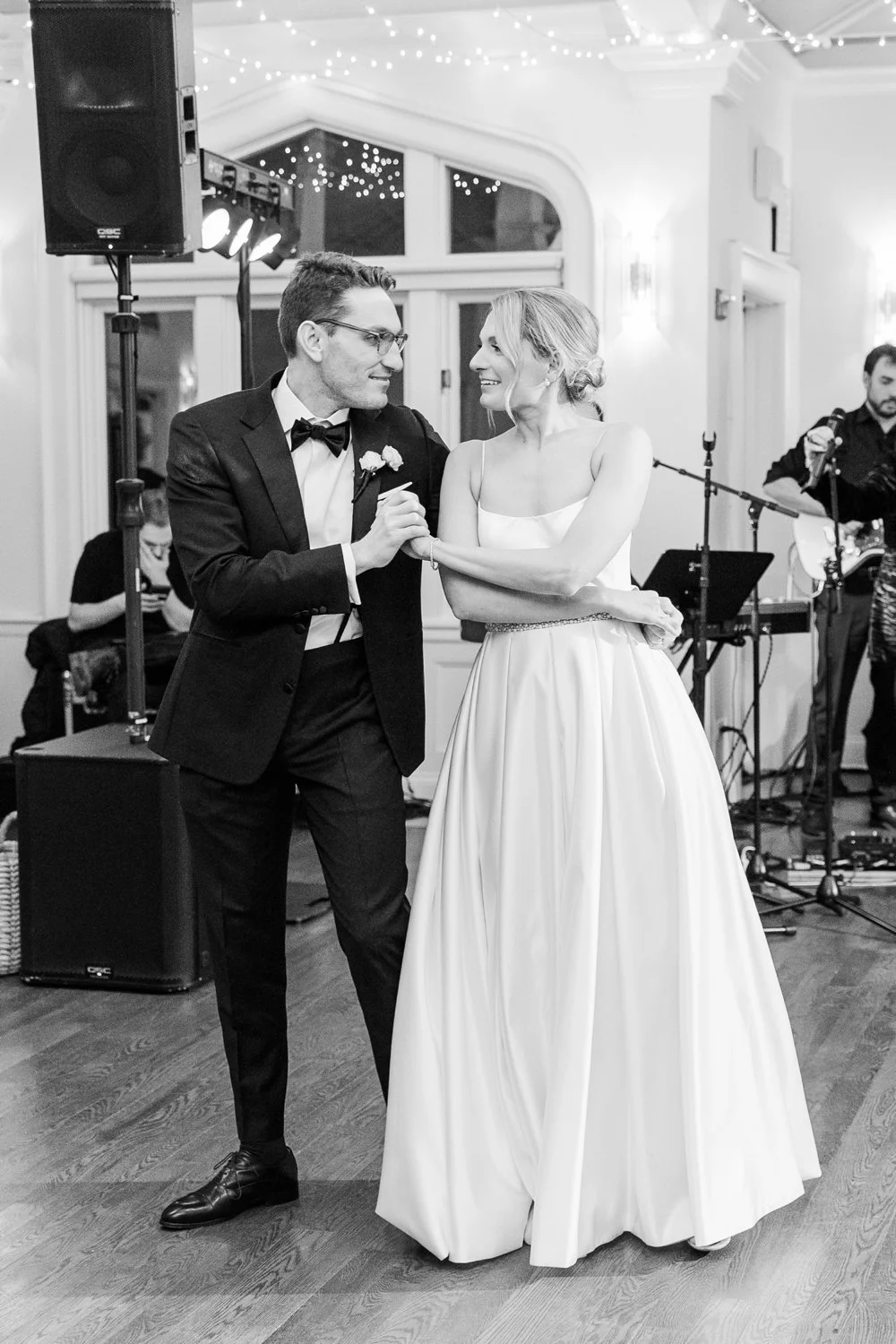 winter-wedding-whitby-castle-rye-new-york-photographer-shaina-lee-photography