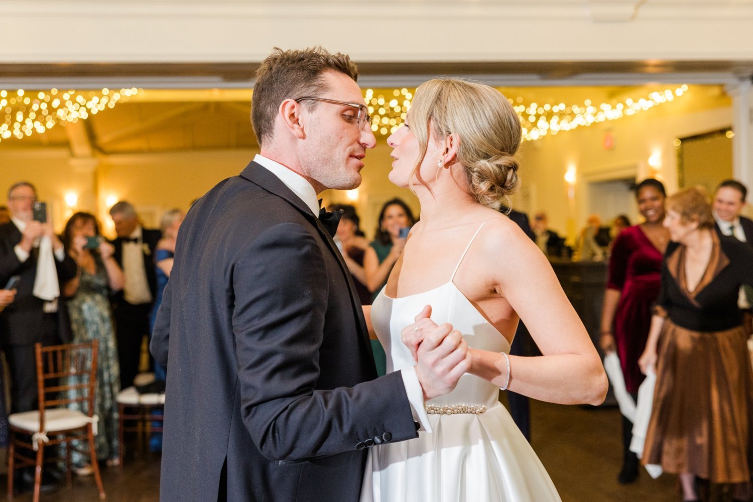 winter-wedding-whitby-castle-rye-new-york-photographer-shaina-lee-photography