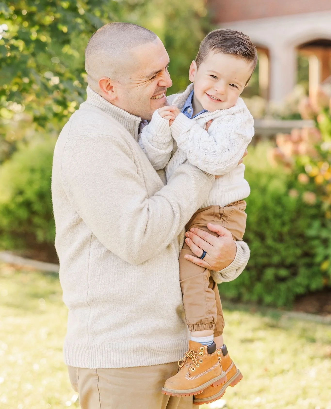 You don&rsquo;t need your entire family to smile perfectly at the camera to have beautiful family photos.  In fact, my clients&rsquo; favorite photos from their family sessions are almost always the candid moments I capture.  All you need for your fa