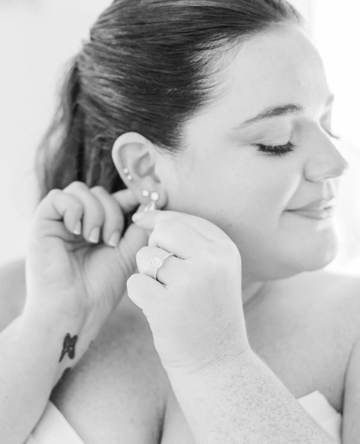 Luxury weddings aren&rsquo;t just beautiful; they also feel effortless.⁠
⁠
When your vendors work seamlessly together, the day flows... and you and your guests will feel it.⁠
⁠
Wonderful photos come from wonderful energy.⁠
⁠
Venue: @greatriverwedding